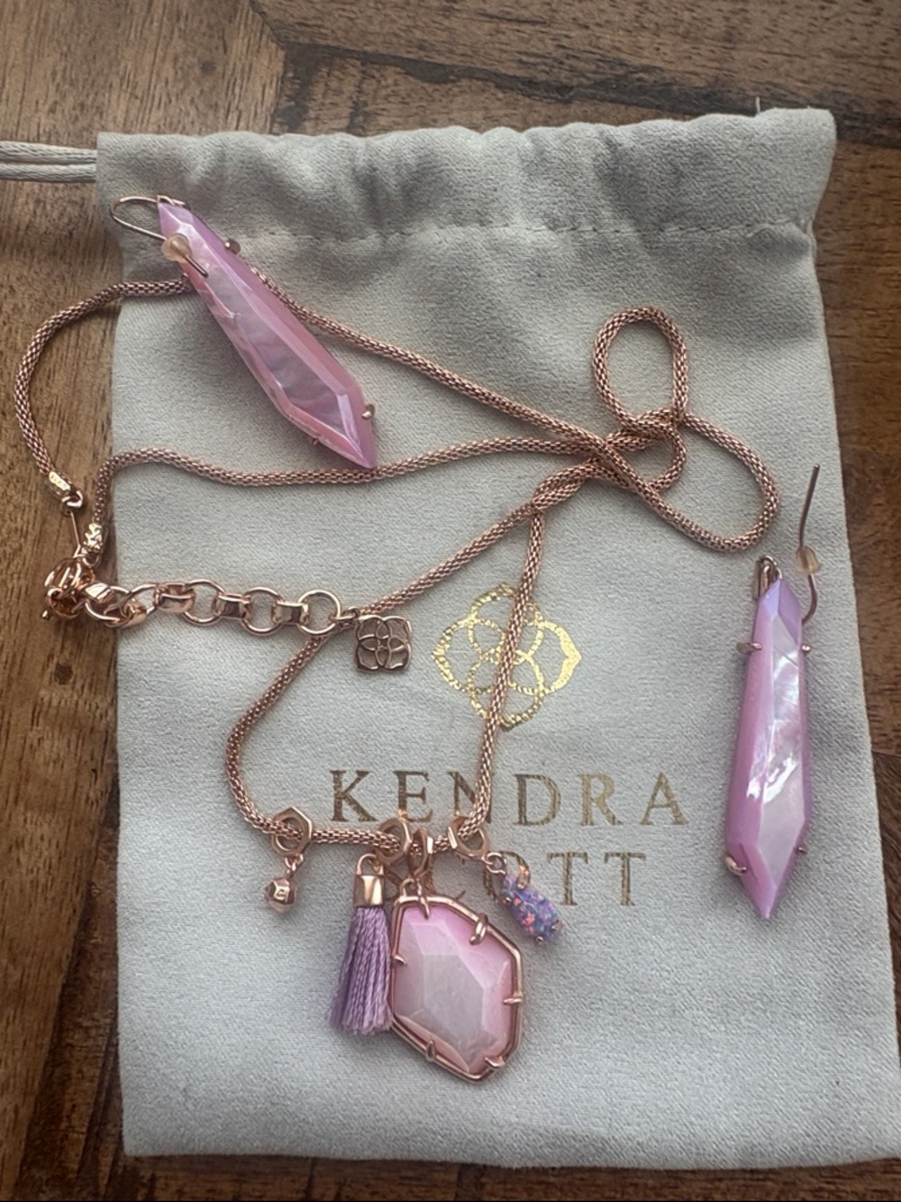 Kendra Scott Necklace Set